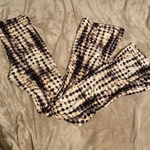 Grunge style leggings